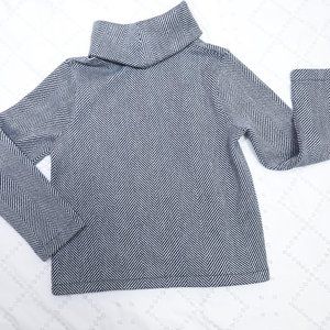 NWOT J.Crew Factory Navy/White Herringbone Pullover Sweater (L)